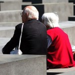 Handling the Emotions of Helping Your Parents